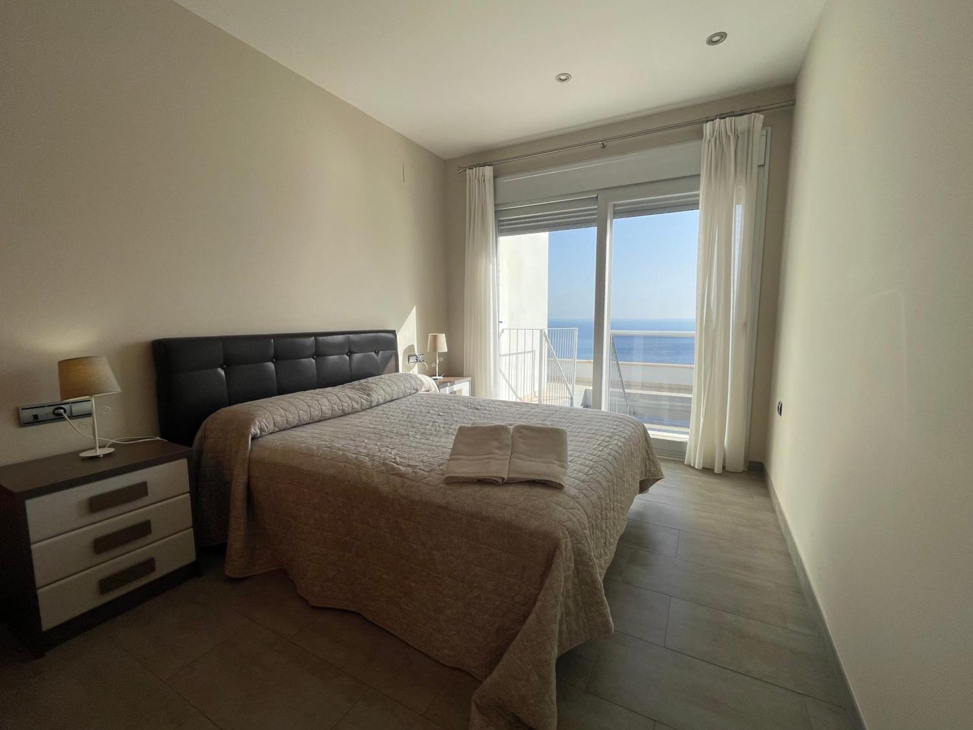 Apartamentos Entremares - Grupo Antonio Perles Calp Dış mekan fotoğraf