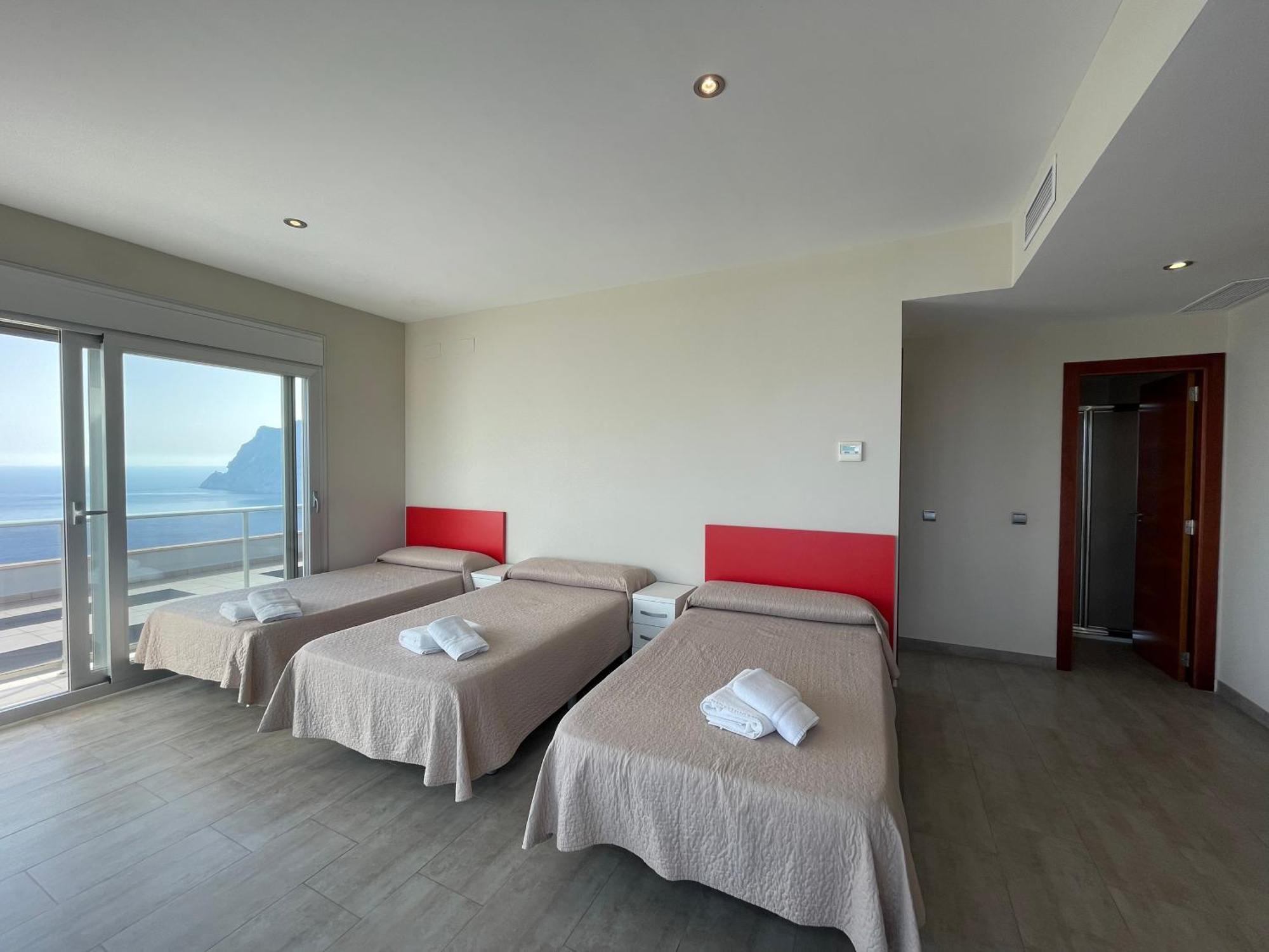 Apartamentos Entremares - Grupo Antonio Perles Calp Dış mekan fotoğraf
