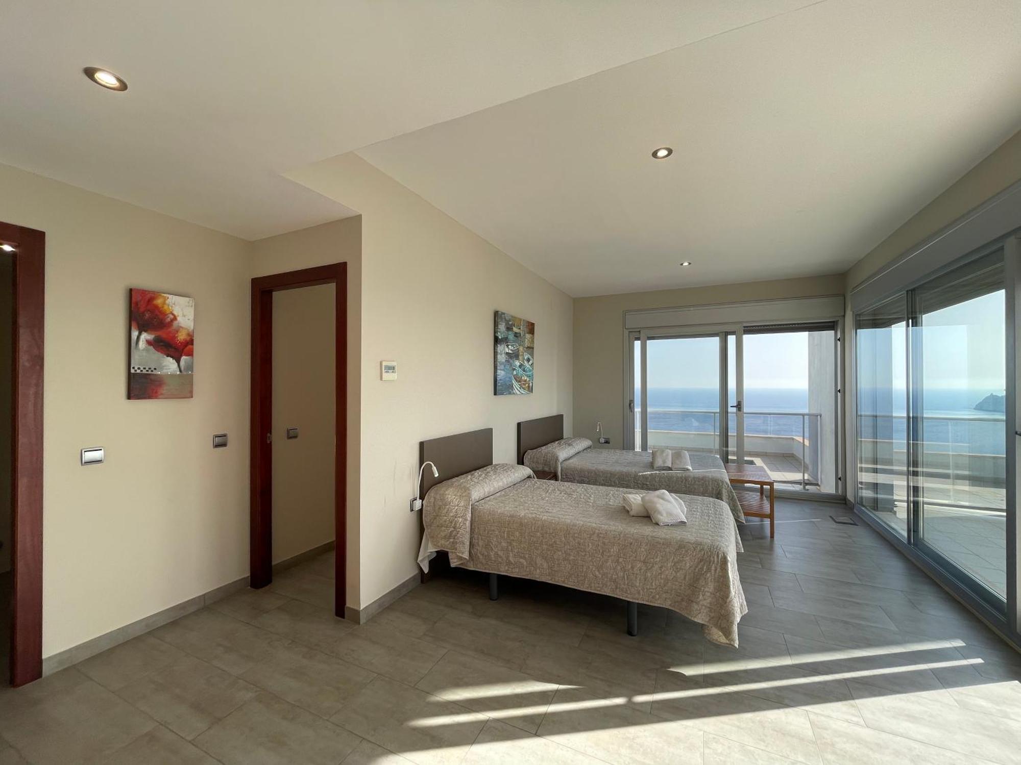 Apartamentos Entremares - Grupo Antonio Perles Calp Dış mekan fotoğraf